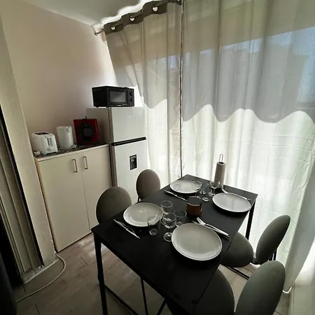 Le Sergent Apartament